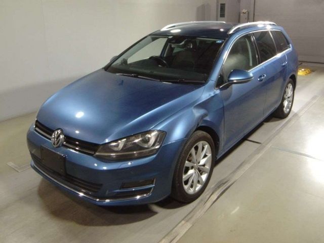 22 Volkswagen Golf variant AUCHP 2014 г. (TAA Tohoku)